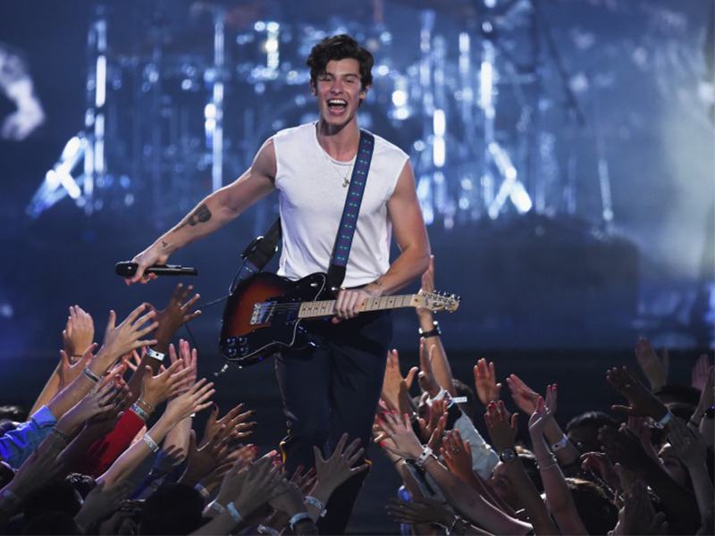 Shawn Mendes at Moda Center