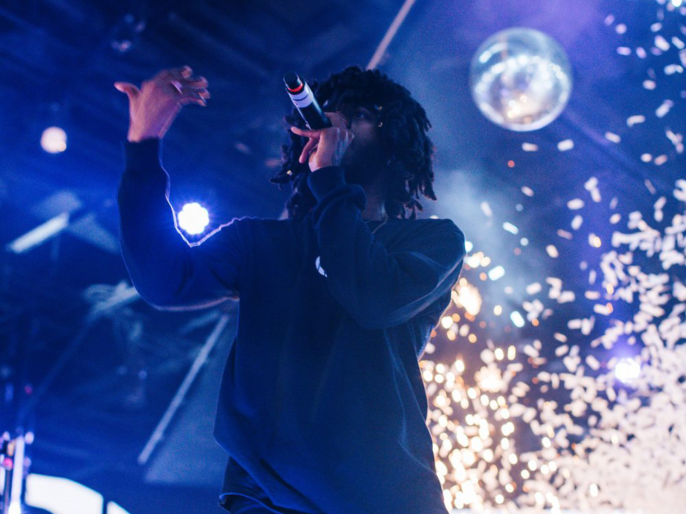 6LACK at Moda Center