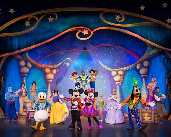 Disney Live! Mickey and Minnie's Doorway to Magic at Moda Center