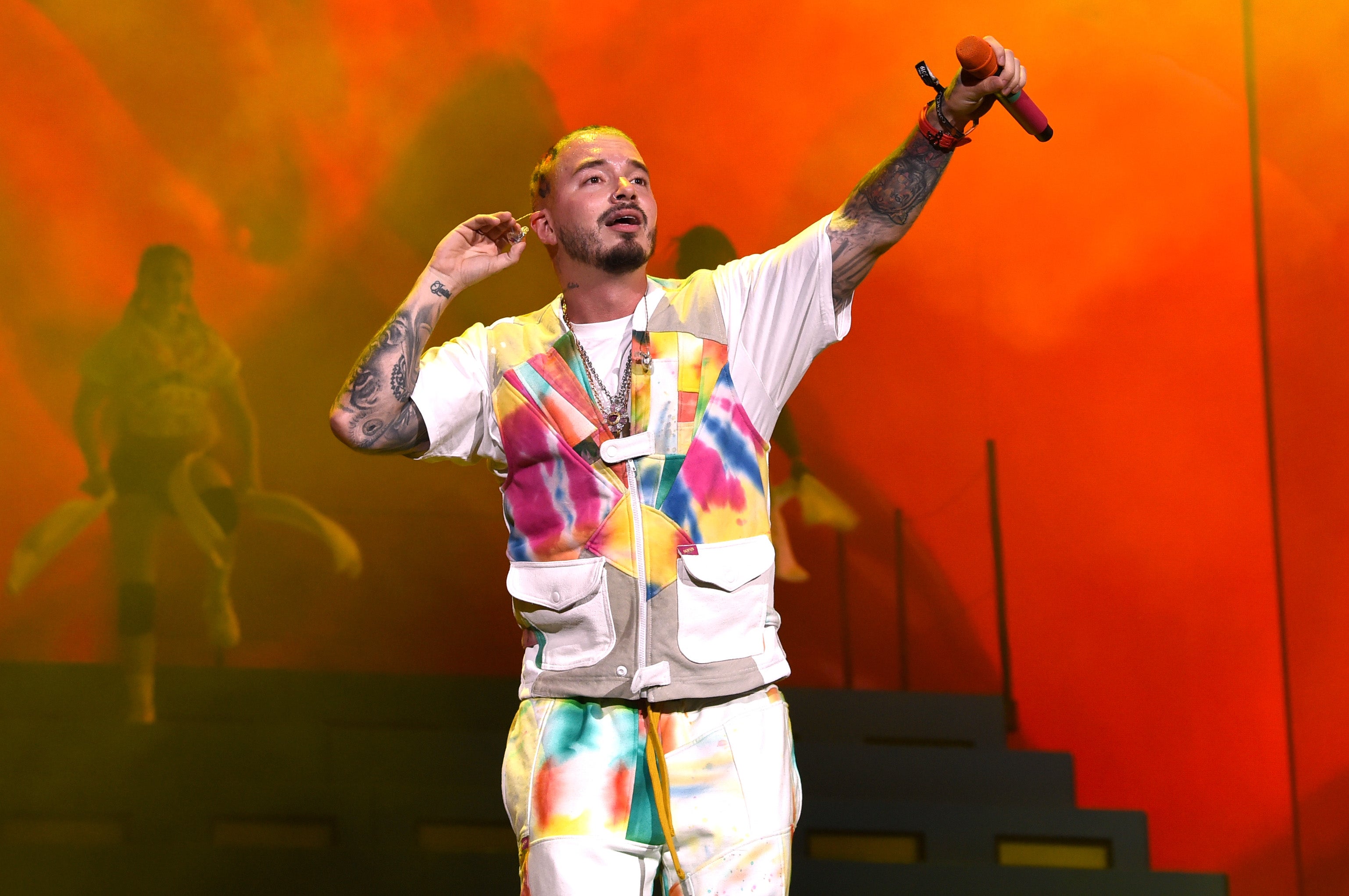 J Balvin delays Jose USA tour due to pandemic “production challenges”