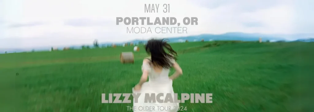 Lizzy McAlpine at Moda Center at the Rose Quarter