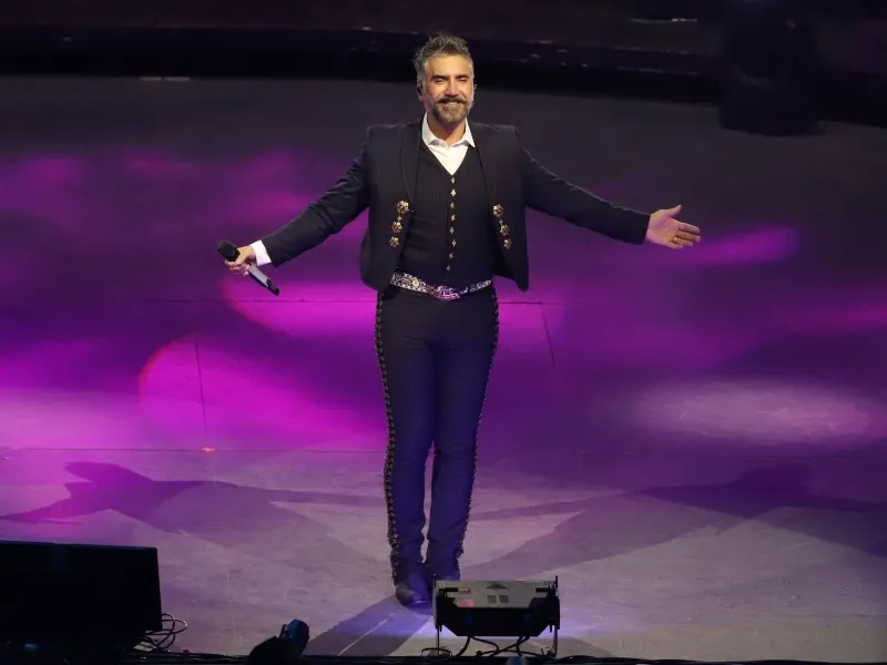Alejandro Fernandez tickets