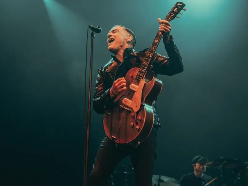 Bryan Adams tickets